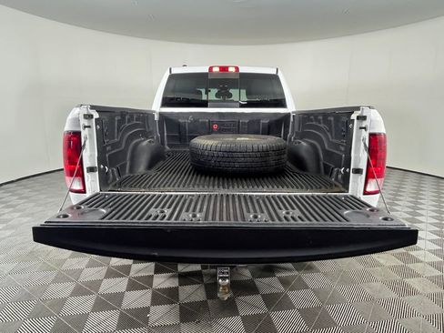 Used 2020 RAM 1500 Classic SLT image 22