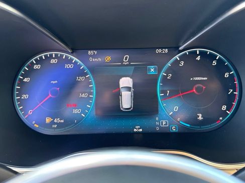 Used 2022 Mercedes-Benz GLC 300 image 23