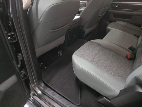Used 2016 RAM 1500 Big Horn AWD/4WD image 37