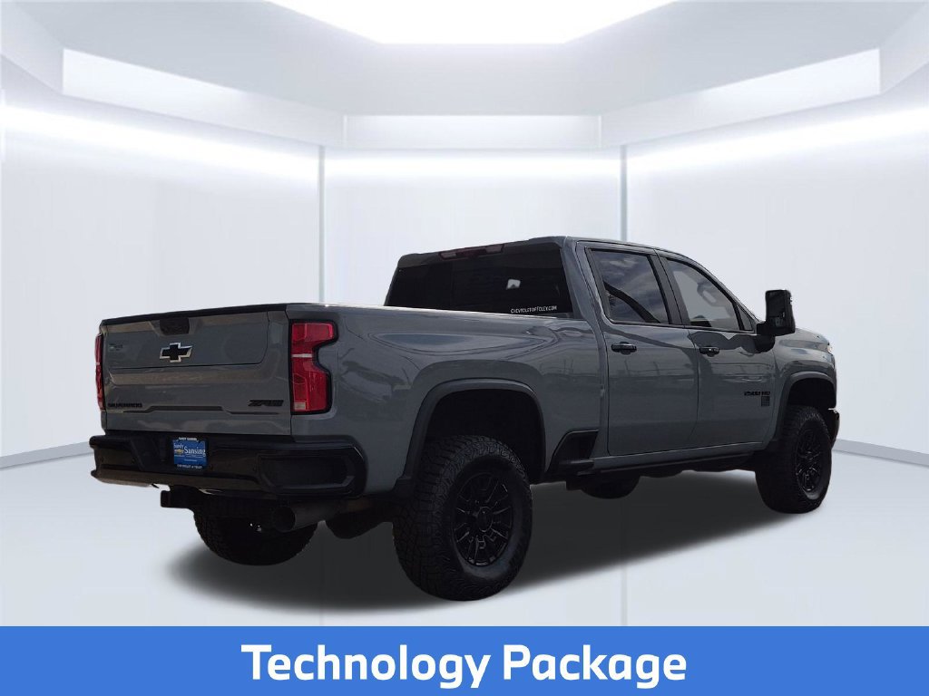 Used 2024 Chevrolet Silverado 2500 ZR2 w/ Technology Package AWD/4WD image 6