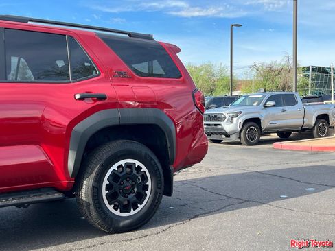Certified 2026 Toyota 4Runner TRD Off-Road Premium w/ Tow Technology Package AWD/4WD image 11