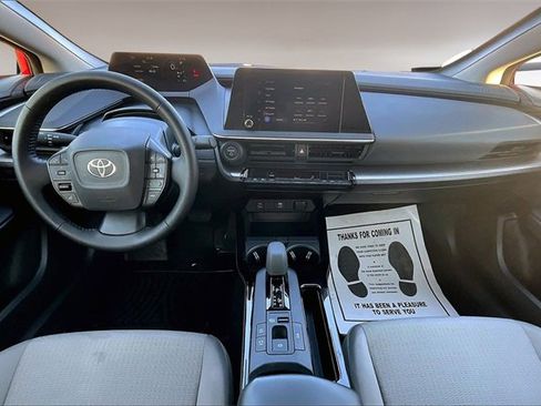 Used 2024 Toyota Prius LE image 7