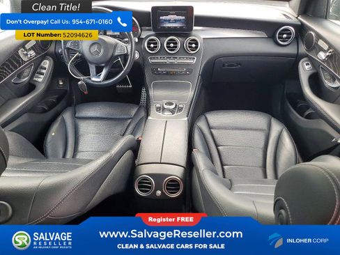 Used 2018 Mercedes-Benz GLC 300 4MATIC image 11