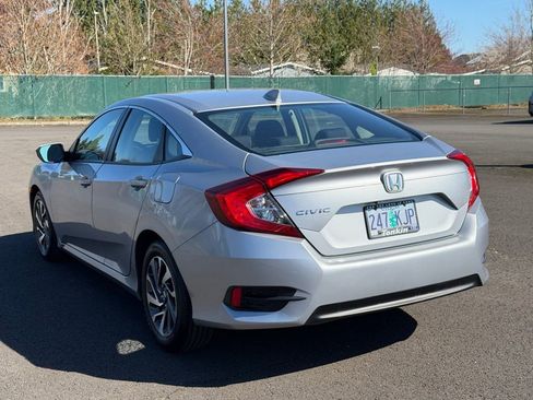 Used 2017 Honda Civic EX image 6