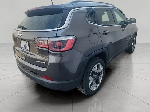 Used 2018 Jeep Compass Limited image 6