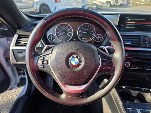 Used 2018 BMW 430i Convertible image 16