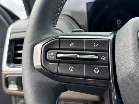 Used 2026 GMC Yukon Denali Ultimate image 20