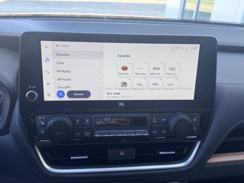 Used 2024 Toyota Grand Highlander Limited image 27