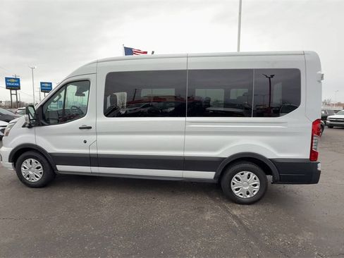 Used 2023 Ford Transit 350 XLT image 5