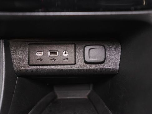 Used 2021 Buick Encore GX Essence FWD image 18