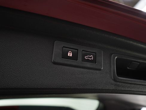 Used 2020 Subaru Forester Limited w/ Popular Package #3 image 10