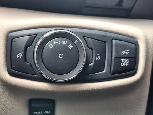 Used 2020 Lincoln Nautilus FWD w/ Equipment Group 101A image 20