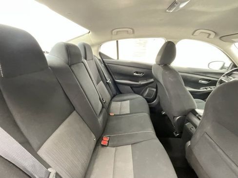 Used 2022 Nissan Sentra SV image 12