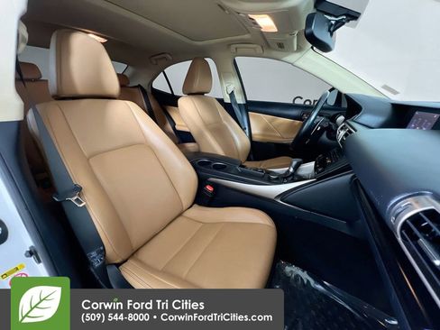 Used 2014 Lexus IS 250 AWD image 17