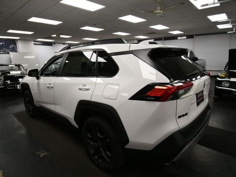Certified 2024 Toyota RAV4 Adventure AWD/4WD image 5