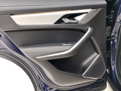 Used 2024 Jaguar F-PACE R-Dynamic S image 27