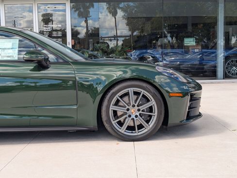 New 2026 Porsche Panamera 4 AWD/4WD image 11