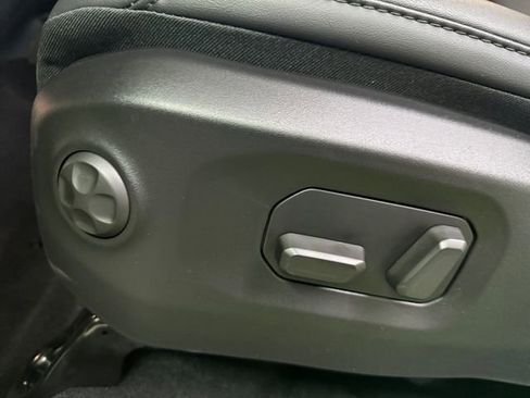 New 2025 Jeep Gladiator Rubicon w/ Safety Group image 23