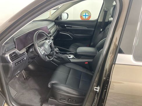 Used 2023 Kia Telluride SX image 12