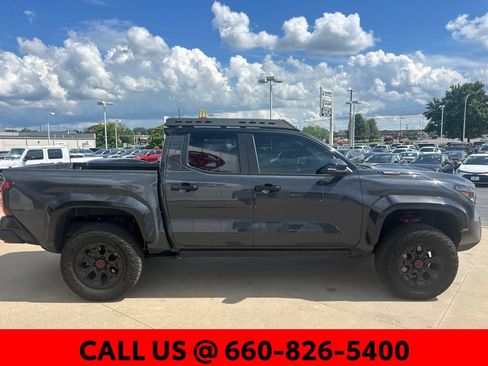 Certified 2025 Toyota Tacoma TRD Pro AWD/4WD image 5