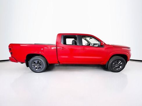 New 2026 Nissan Frontier SV w/ Tow Package AWD/4WD image 4