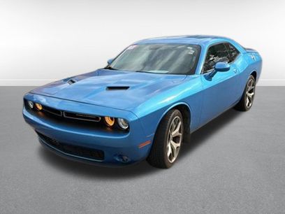 Used 2016 Dodge Challenger SXT Plus
