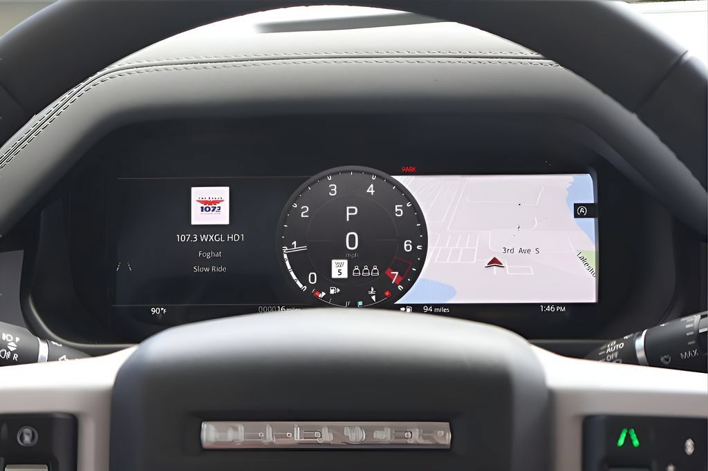 New 2026 Land Rover Defender 110 X-Dynamic SE AWD/4WD image 21