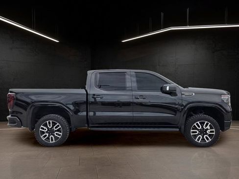 Used 2024 GMC Sierra 1500 AT4 w/ Technology Package AWD/4WD image 2