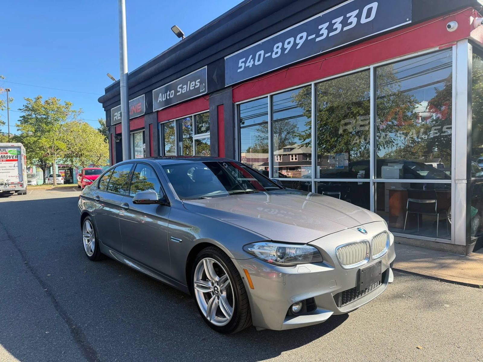 Used 2016 BMW 550i xDrive Sedan AWD/4WD image 1