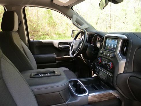 Used 2021 Chevrolet Silverado 1500 LT Trail Boss w/ Bed Protection Package image 42