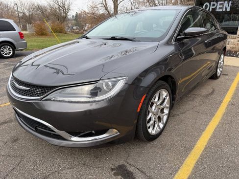 Used 2015 Chrysler 200 C image 7
