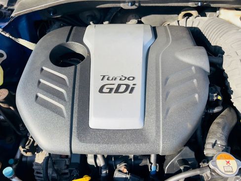 Used 2014 Hyundai Veloster Turbo R-Spec FWD image 31