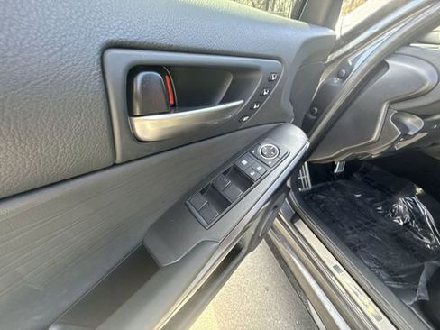 Used 2023 Lexus IS 350 F Sport image 13