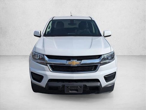 Used 2019 Chevrolet Colorado LT image 2