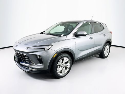 Used 2025 Buick Encore GX Preferred FWD image 3