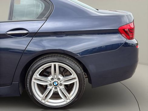 Used 2014 BMW 550i xDrive Sedan AWD/4WD image 23