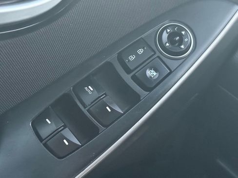 Used 2016 Hyundai Elantra GT w/ Option Group 02 image 26