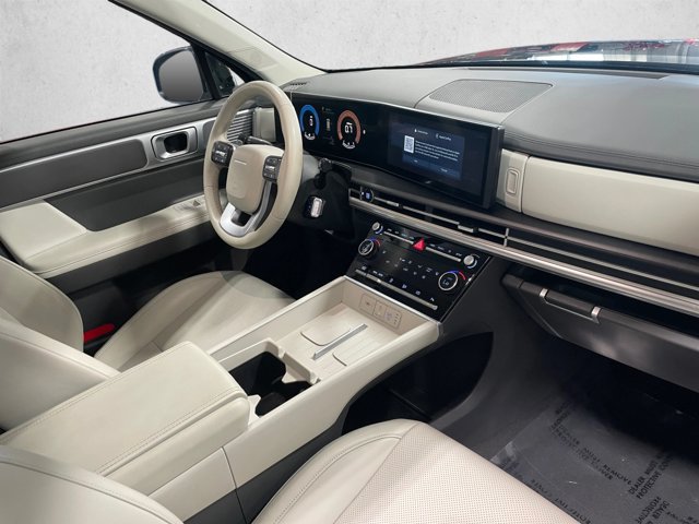 Used 2026 Hyundai Santa Fe SEL FWD image 22