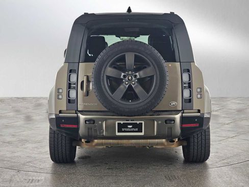 Used 2020 Land Rover Defender 110 X image 5