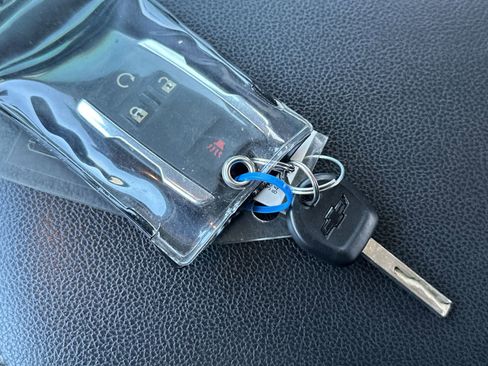 Used 2020 Chevrolet Colorado ZR2 w/ ZR2 Midnight Special Edition image 34