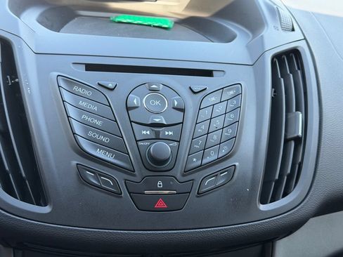 Used 2014 Ford Escape S FWD image 23