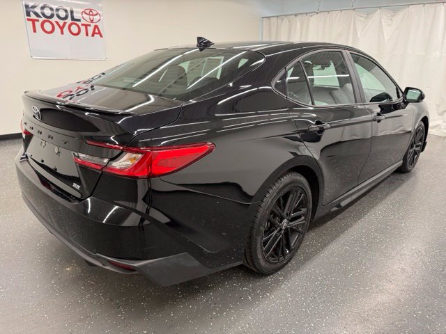 Certified 2025 Toyota Camry SE FWD image 2