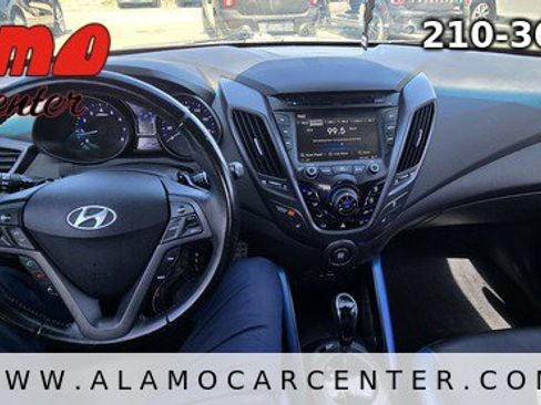 Used 2014 Hyundai Veloster Turbo image 29