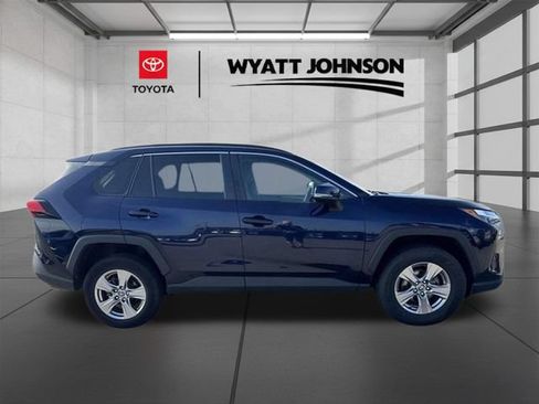 Used 2023 Toyota RAV4 XLE w/ Convenience Package FWD image 6