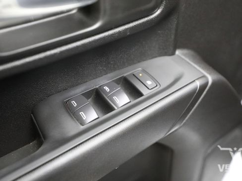 Used 2025 GMC Sierra 2500 Pro AWD/4WD image 17