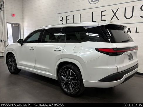 Certified 2025 Lexus TX 350 FWD w/ Technology Package image 9