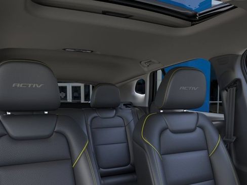 New 2026 Chevrolet Trax ACTIV w/ Sunroof Package FWD image 24