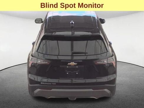 Used 2025 Chevrolet Equinox LT AWD/4WD image 5
