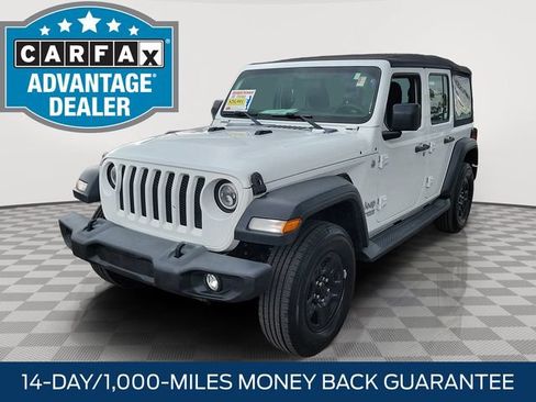 Used 2018 Jeep Wrangler Unlimited Sport AWD/4WD image 3