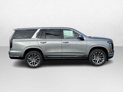 New 2026 Cadillac Escalade Luxury w/ LPO, Radiant Package AWD/4WD image 2